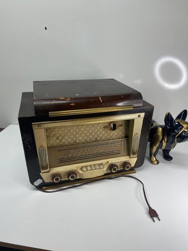 Ancien poste radio - ancien, tourne